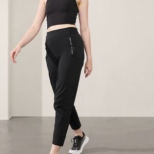 Athleta Trekkie North Jogger Black 12